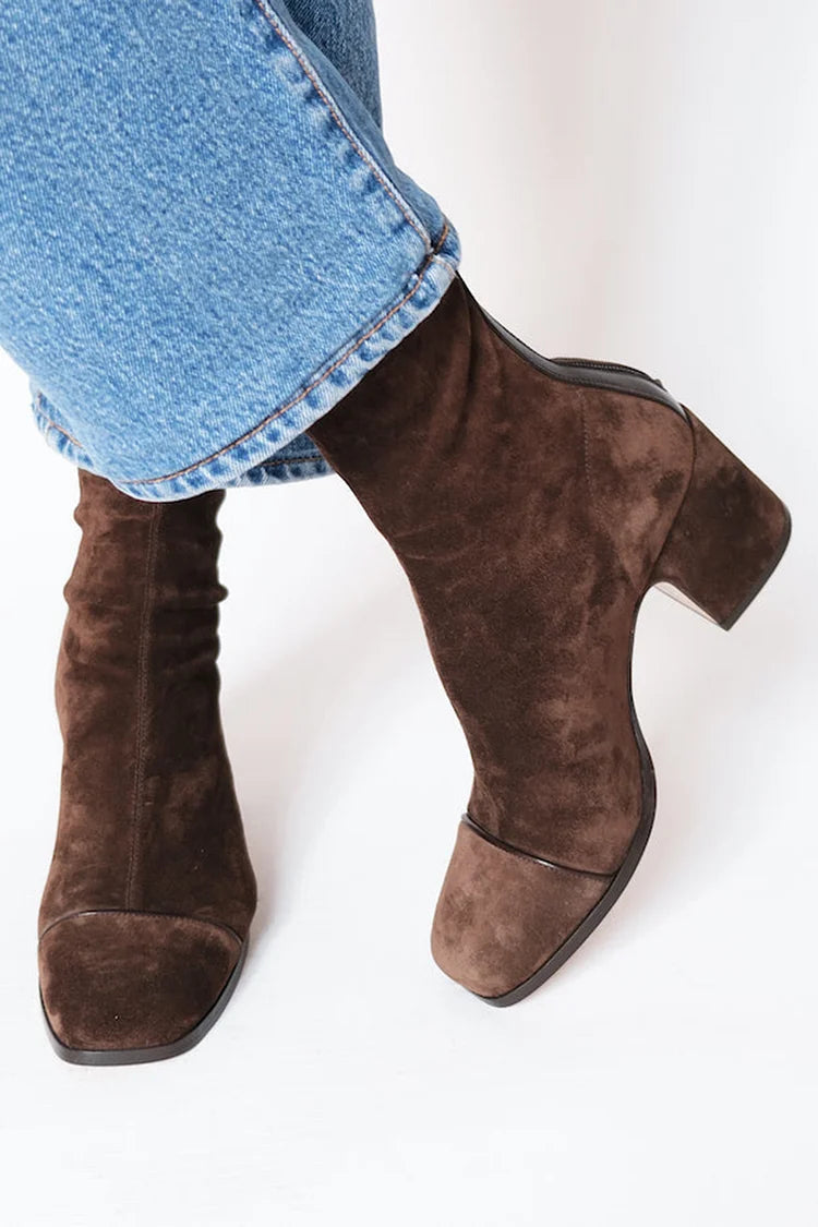 Beth | Elegant Boots – Dark Brown | The Bellemont Sisters Australia
