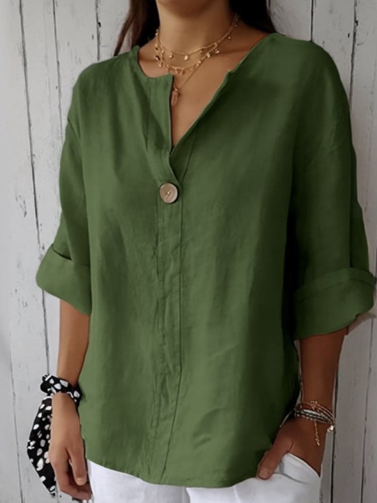 Zamma | Relaxed V-Neck Top – Green (Almost sold out) | The Bellemont Sisters Australia