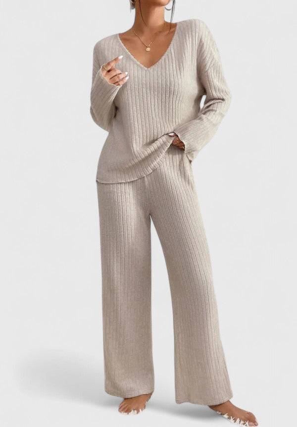 Angeline™ Comfortable Set – Beige | The Bellemont Sisters Australia