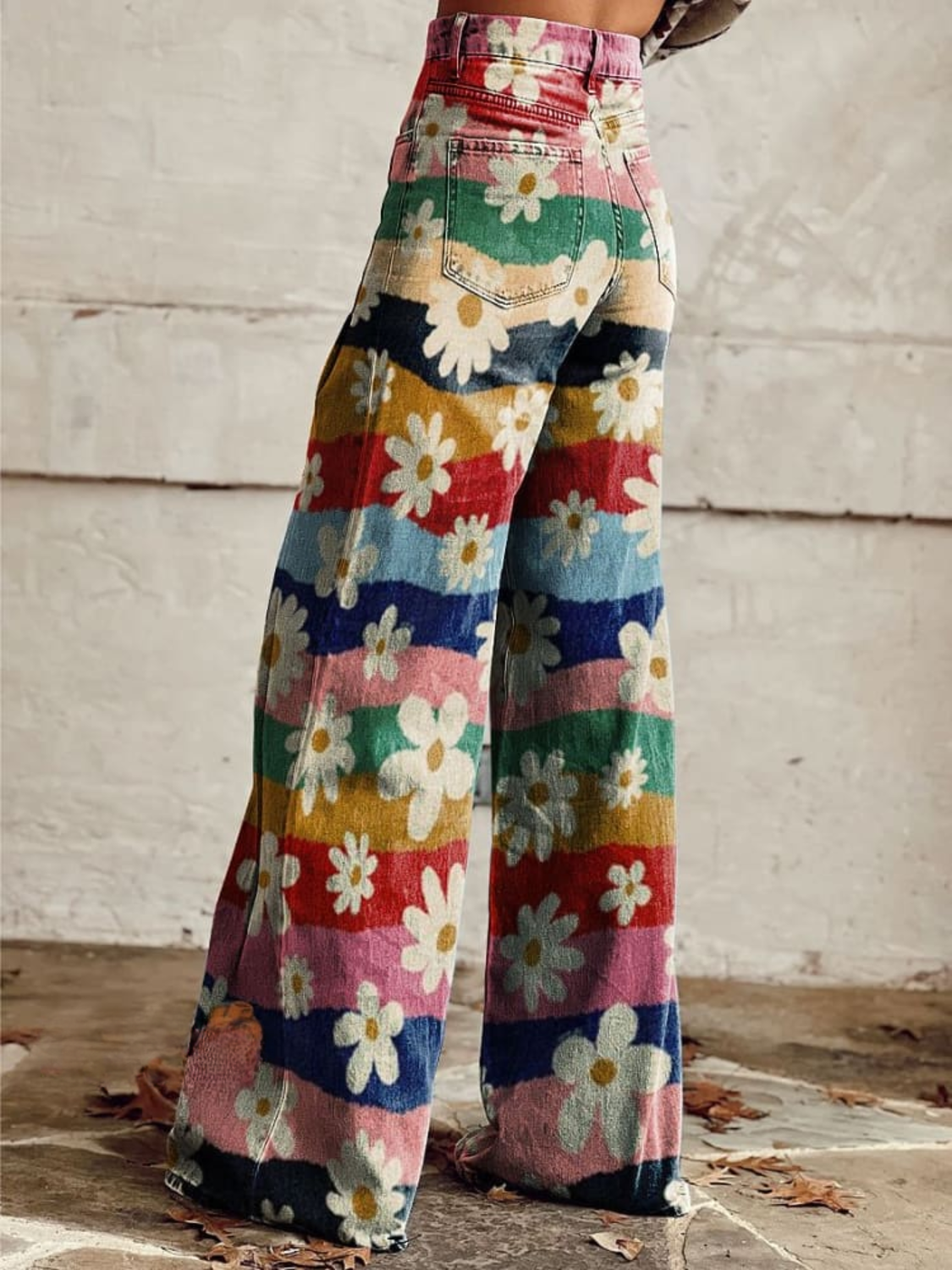 Léon - Elegant Floral Trousers | The Bellemont Sisters Australia