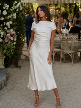 Elure | Short Sleeve Boat Neck Fitted Silhouette Midi Dress – White | The Bellemont Sisters Australia