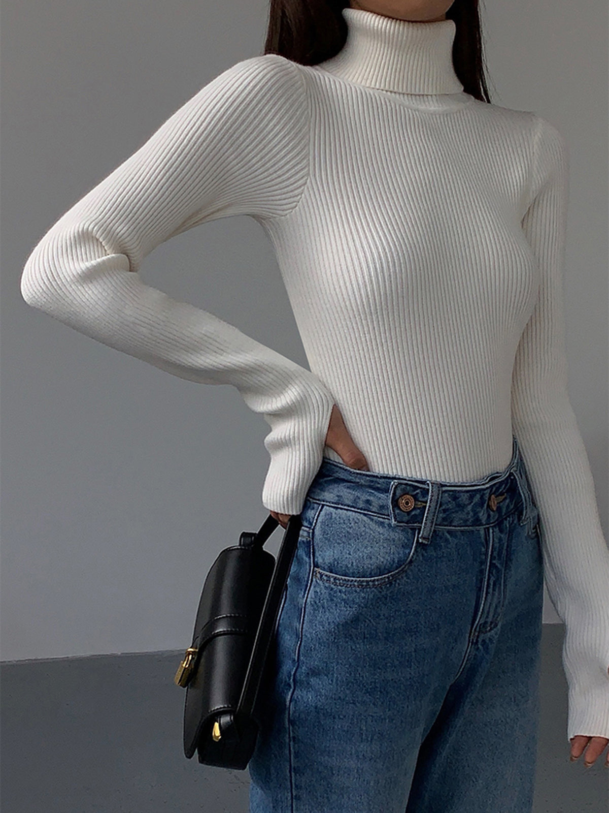 Hailey | Women’s Minimalist Slim Turtleneck Stretch Top – White | The Bellemont Sisters Australia