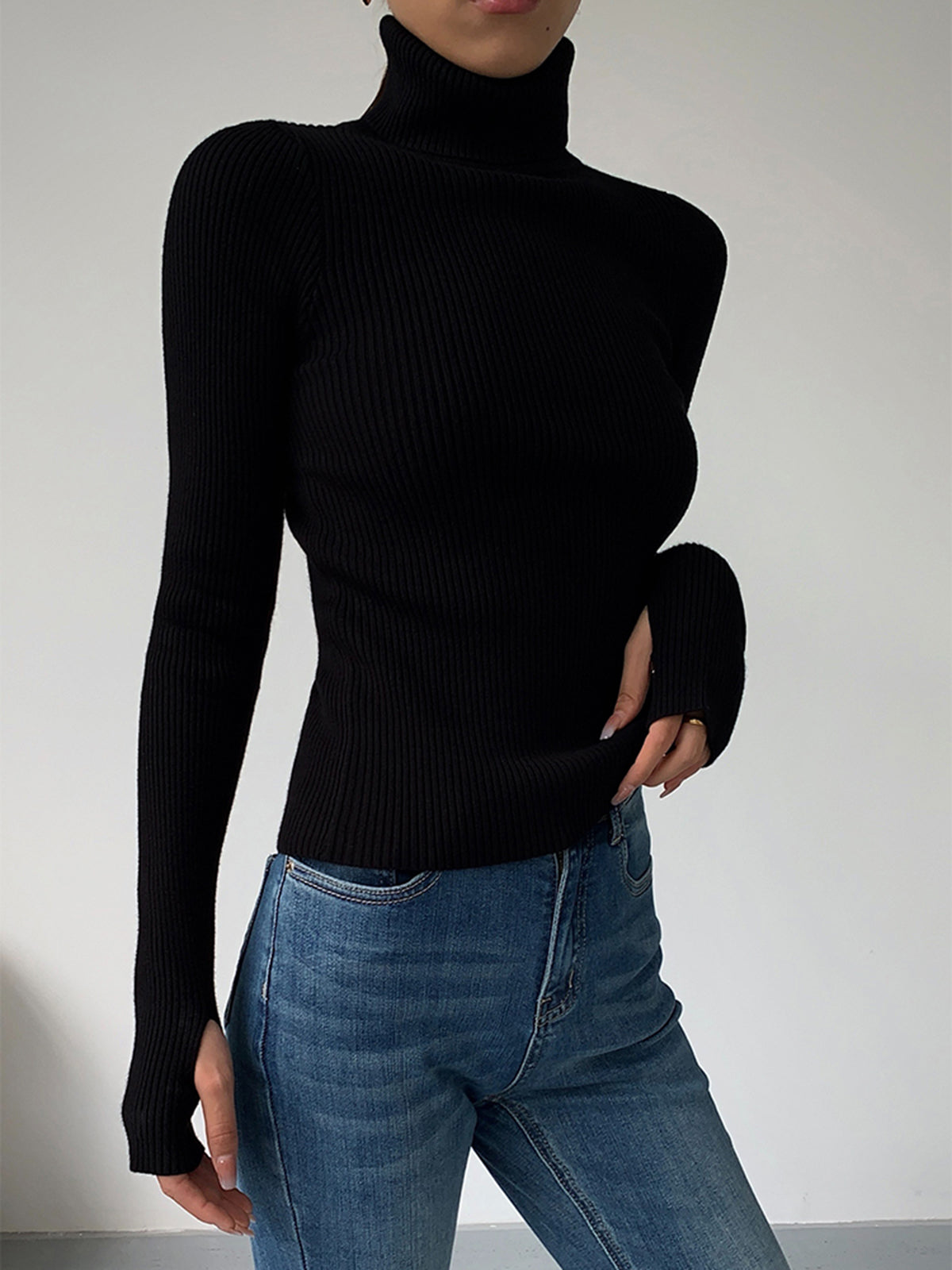 Hailey | Women’s Minimalist Slim Turtleneck Stretch Top | The Bellemont Sisters Australia