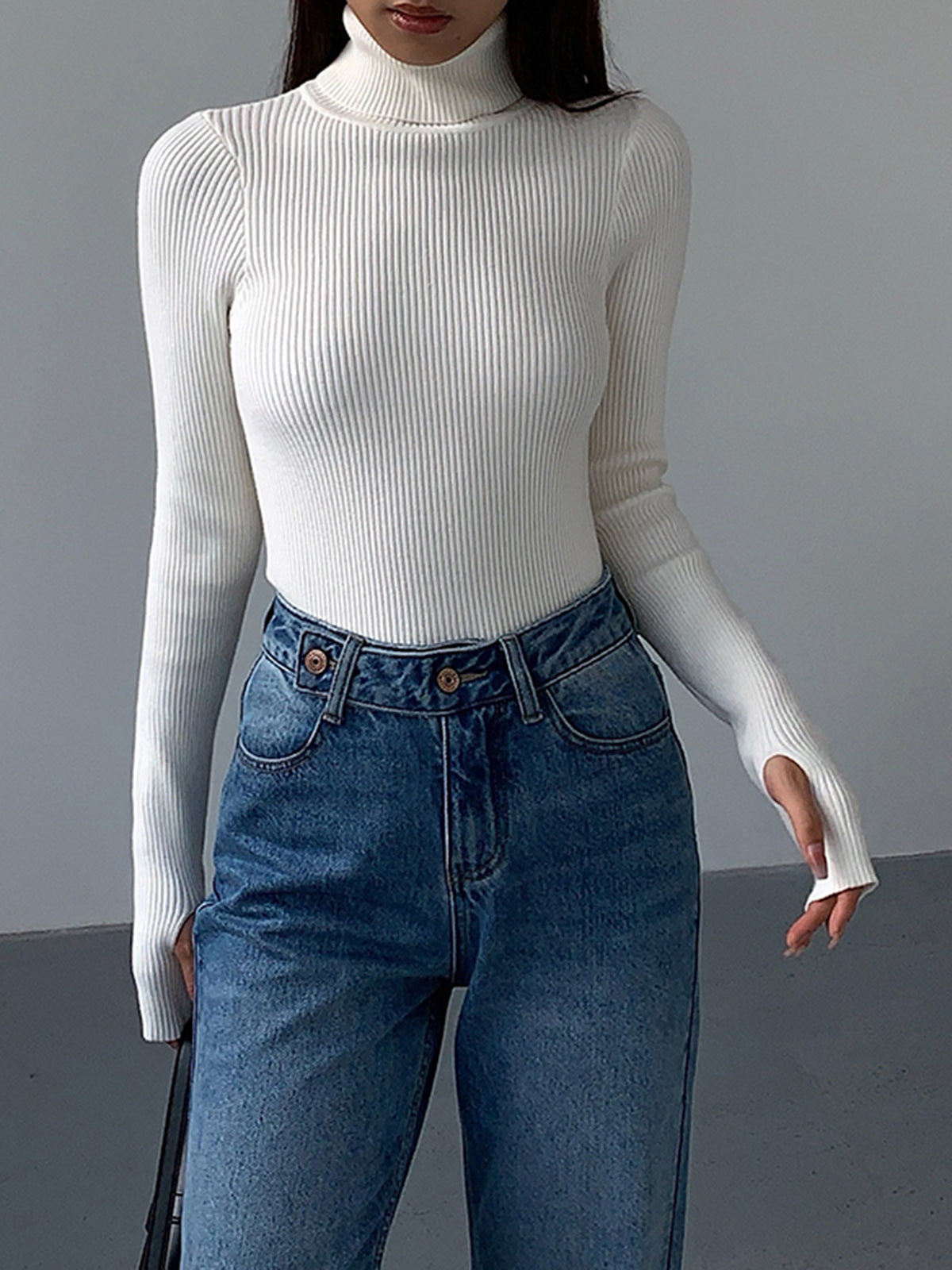 Hailey | Women’s Minimalist Slim Turtleneck Stretch Top | The Bellemont Sisters Australia