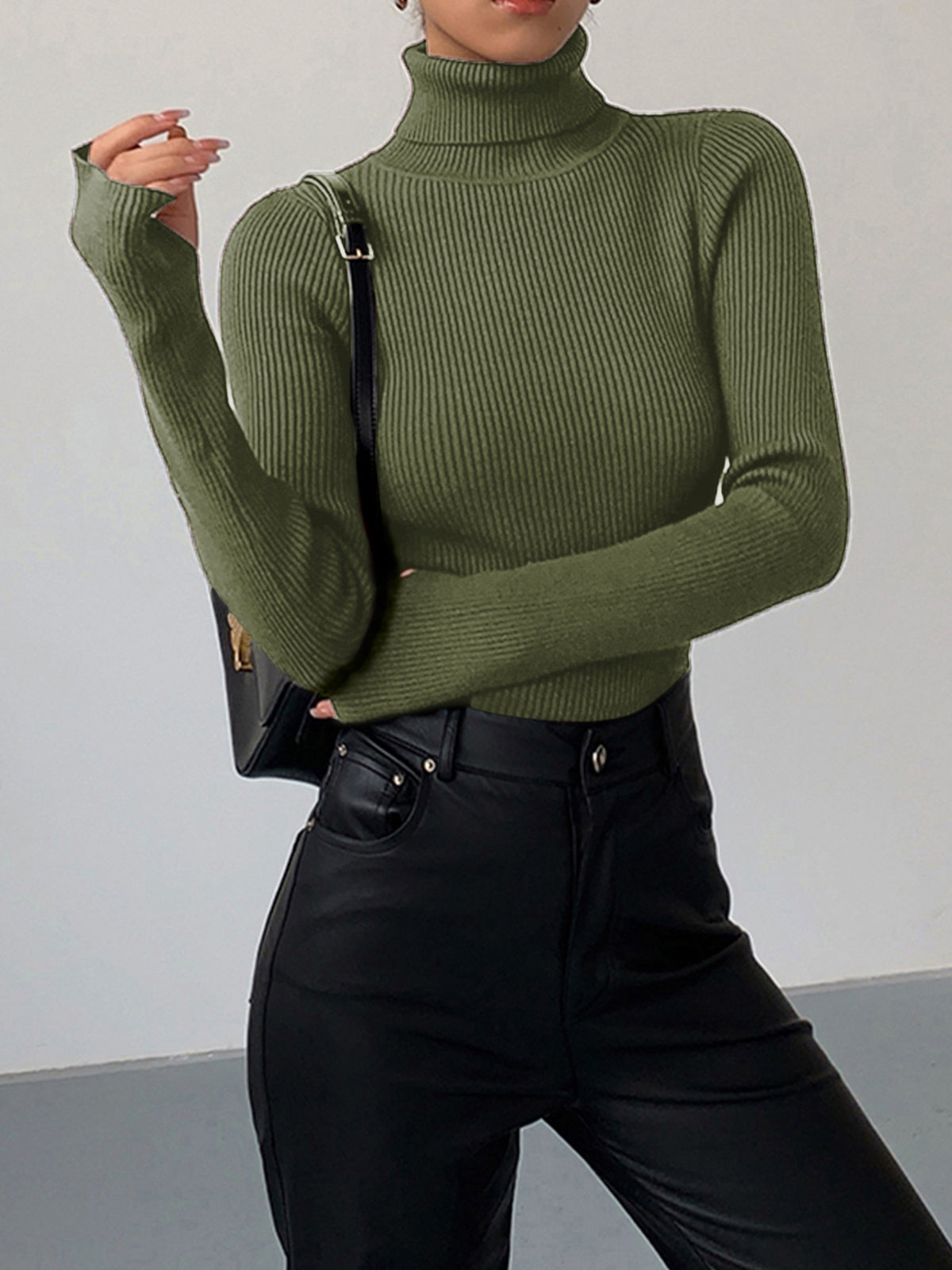 Hailey | Women’s Minimalist Slim Turtleneck Stretch Top – Green | The Bellemont Sisters Australia