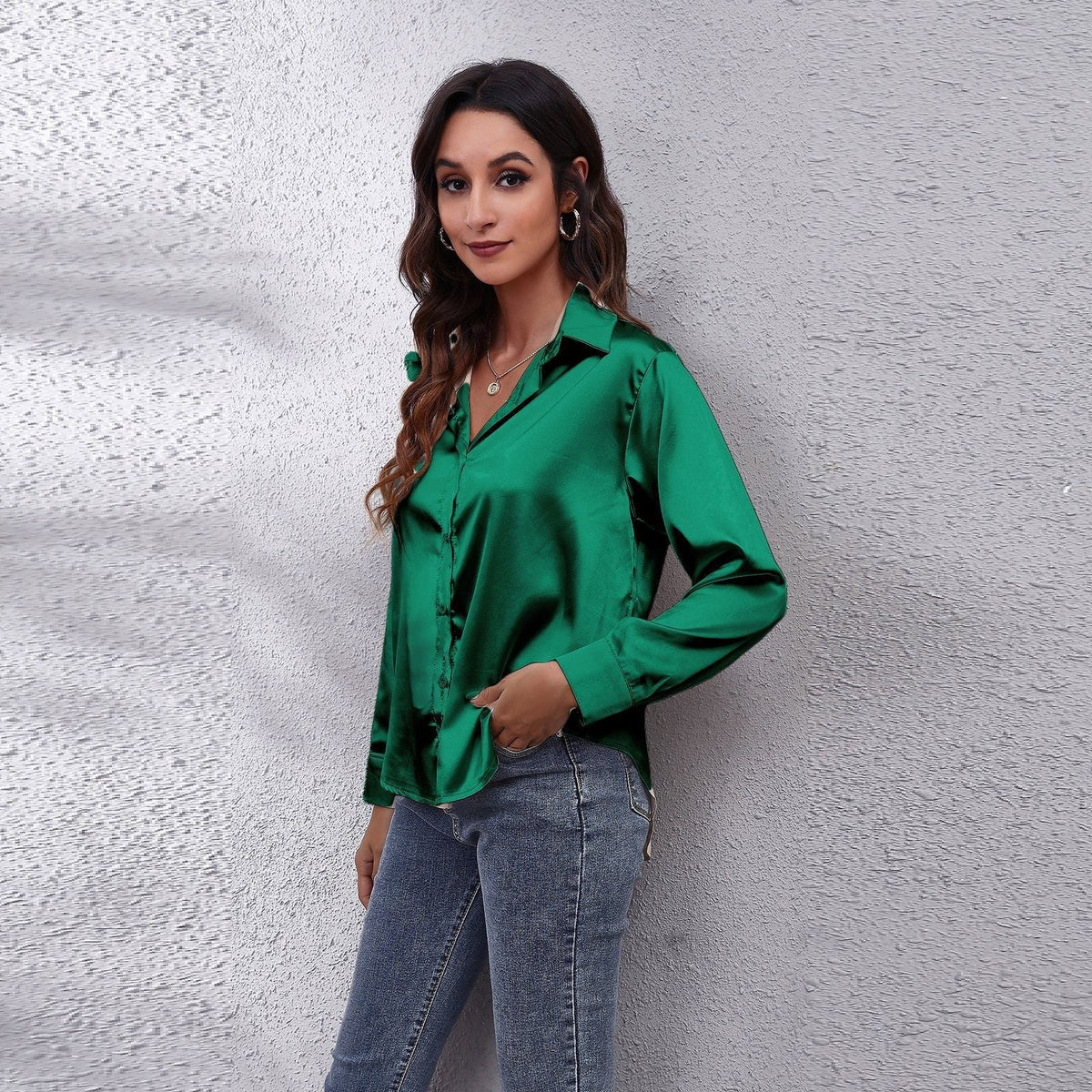 Sydney | Women’s Casual Workwear Loose Fit Satin Blouses | The Bellemont Sisters Australia