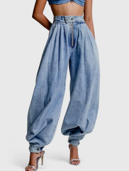 Ariselisse | Comfortable Jeans – Blue | The Bellemont Sisters Australia