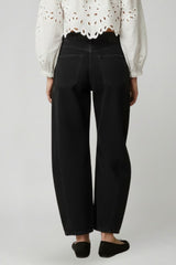 Jennifer | Women’s Casual Mid-Waist Denim Jeans with Front Closure | The Bellemont Sisters Australia