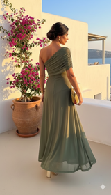 Uma | Flowing wide dress with elegant design | The Bellemont Sisters Australia