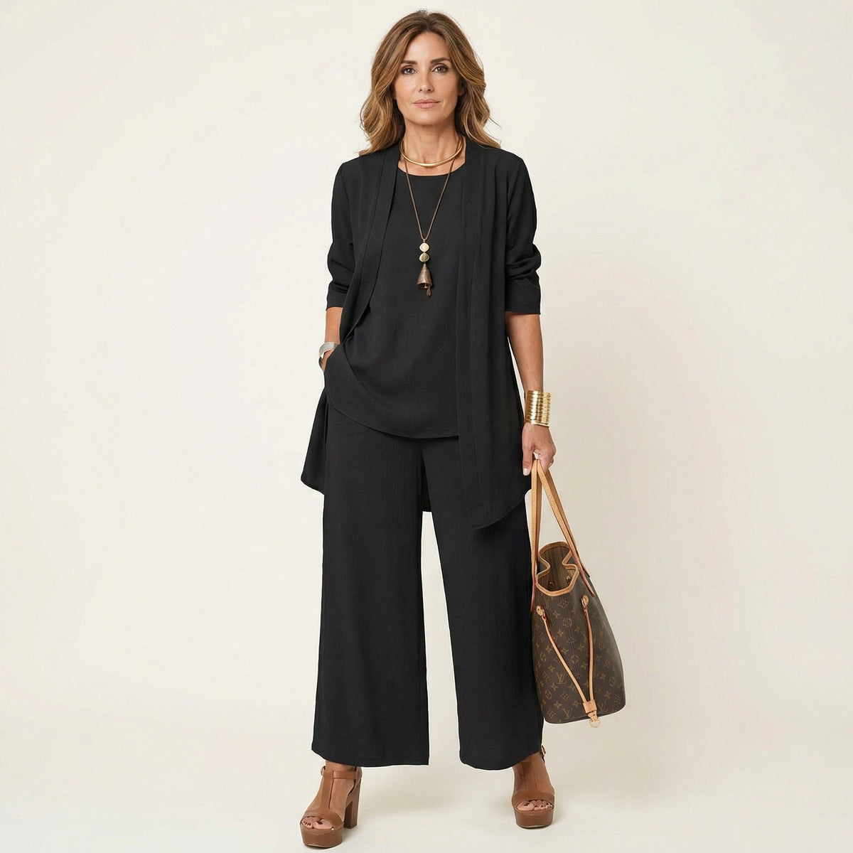 Vivienne | Minimalist 3-Piece Set – Black | The Bellemont Sisters Australia