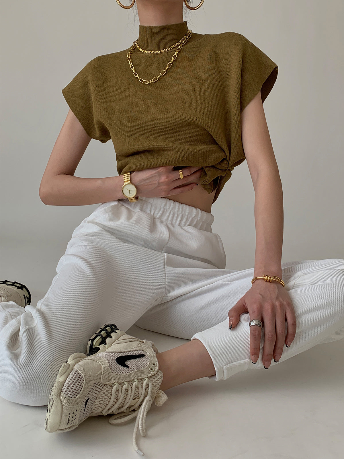 Michelle | Women's Mock Neck Short Sleeve Casual Top | The Bellemont Sisters Australia