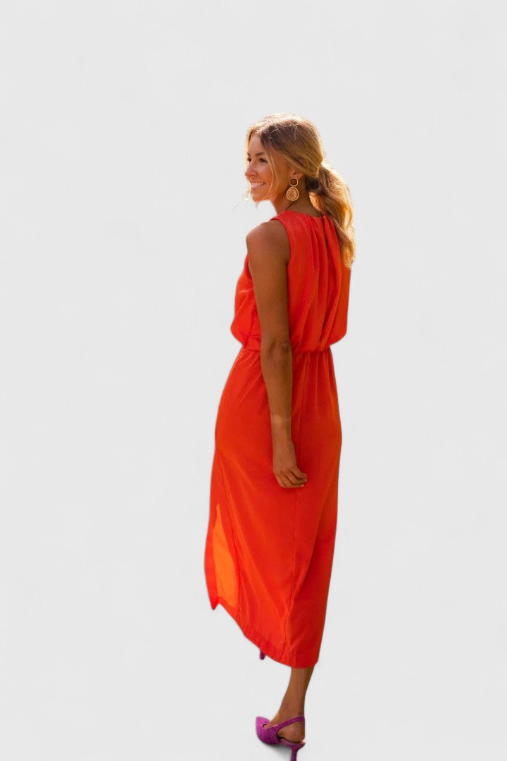 Theonae | Comfortable Midi Dress | The Bellemont Sisters Australia