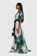 Xavrynah | Sophisticated Dress | The Bellemont Sisters Australia